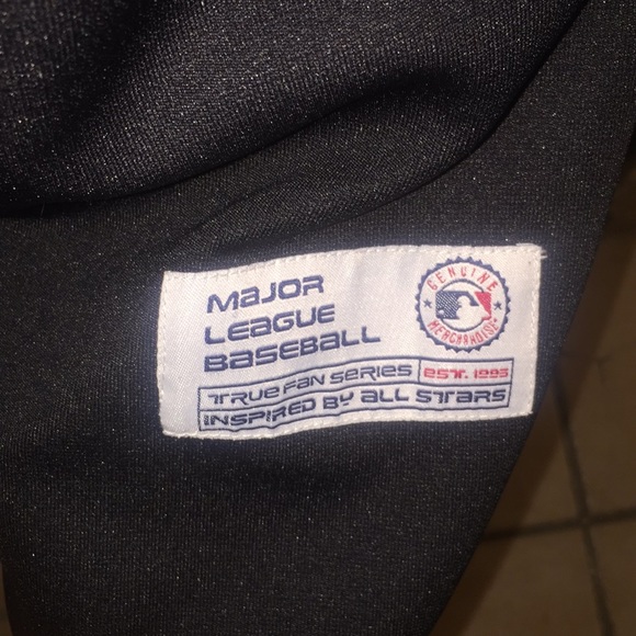 Chicago White Soxs Jersey (Black) - Picture 4 of 5